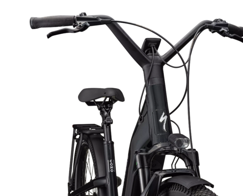 90425-20_COMO-50-IGH-UL-CSTBLK-FLKSIL_D3-HT