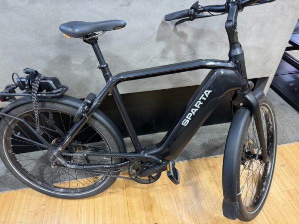 Sparta d-Burst Energy METb Black Metallic Gloss Heren 2022-61 cm
