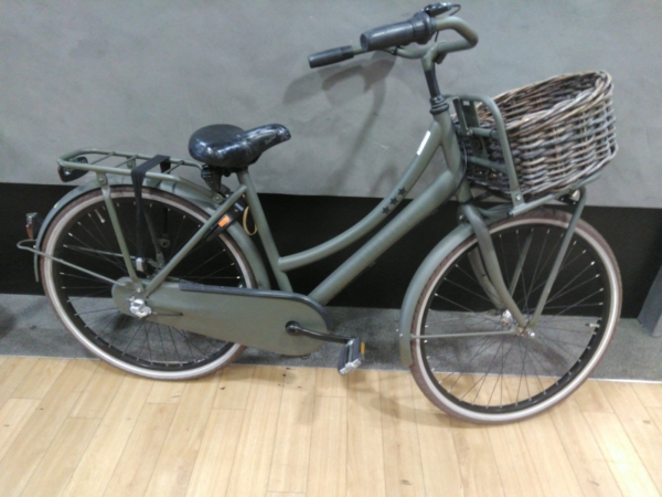 Cortina U4 Army 26" Groen 43 Meisjes 2015