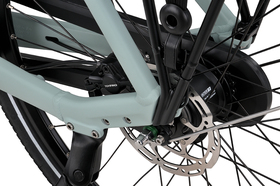 BE102741_4_564753908a